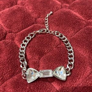 Bracelet with crystal Bow.